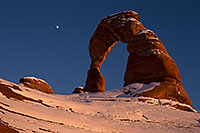 /images/133/2013-12-11-arches-delicate-1dx_2770.jpg - #11392: Delicate Arch in Arches National Park … December 2013 -- Delicate Arch, Arches Park, Utah