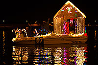 /images/133/2013-12-14-tempe-boats-1dx_5017.jpg - #11399: APS Fantasy of Lights Boat Parade … December 2013 -- Tempe Town Lake, Tempe, Arizona