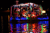 /images/133/2013-12-14-tempe-boats-1dx_5049.jpg - #11400: APS Fantasy of Lights Boat Parade … December 2013 -- Tempe Town Lake, Tempe, Arizona