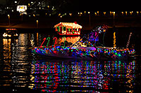 /images/133/2013-12-14-tempe-boats-1dx_6086.jpg - #11413: APS Fantasy of Lights Boat Parade … December 2013 -- Tempe Town Lake, Tempe, Arizona