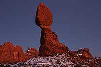 /images/133/2013-12-23-arches-balanced-5d3_6864.jpg - #11438: Balanced Rock in Arches National Park … December 2013 -- Balanced Rock, Arches Park, Utah