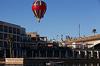 /images/133/2014-01-17-havasu-bridge-1dx_0776.jpg - #11617: Lake Havasu Balloon Fest … January 2014 -- London Bridge, Lake Havasu City, Arizona