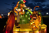 /images/133/2014-02-04-fhills-chin-tig-5d2_1665.jpg - #11757: Xiang Long Fu Hu can defeat the tiger and the dragon - Chinese New Year Lanterns … February 2014 -- Fountain Hills, Arizona