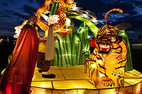 /images/133/2014-02-04-fhills-chin-tiger-5d2_1685.jpg - #11761: Xiang Long Fu Hu can defeat the tiger and the dragon - Chinese New Year Lanterns … February 2014 -- Fountain Hills, Arizona