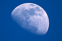 /images/133/2014-06-07-tucson-moon-1067c.jpg - #11871: Moon in Tucson … June 2014 -- Tucson, Arizona