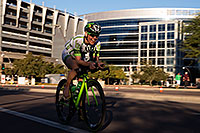 /images/133/2014-11-16-ironman-bike-1dx_0334.jpg - #12227: 01:01:16 #69 Heather Jackson [3rd,USA,09:08:57] cycling at Ironman Arizona 2014 … November 2014 -- Rio Salado Parkway, Tempe, Arizona