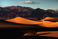 /images/133/2015-08-12-dv-mesquite-1-4-1dx_3128.jpg - #12583: Mesquite Sand Dunes in Death Valley … August 2015 -- Mesquite Sand Dunes, Death Valley, California