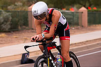 /images/133/2015-11-15-ironman-bike-6d_5094.jpg - #12720: 02:52:56 #77 Lisa Roberts [DNF,USA,01:02:48] cycling at Ironman Arizona 2015 … November 2015 -- Rio Salado Parkway, Tempe, Arizona