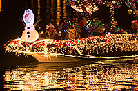 /images/133/2016-12-10-tempe-aps-lights-1dx_32669.jpg - #13243: Boat #28 at APS Fantasy of Lights Boat Parade … December 2016 -- Tempe Town Lake, Tempe, Arizona