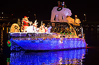 /images/133/2016-12-10-tempe-aps-lights-1dx_32931.jpg - #13250: Boat #32 Merry Christmas at APS Fantasy of Lights Boat Parade … December 2016 -- Tempe Town Lake, Tempe, Arizona