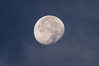 /images/133/2017-11-06-picacho-mo-mi100-a7r2_06456.jpg - #14174: Moon by Picacho Peak … November 2017 -- Picacho Peak, Arizona