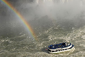 Maid of Mist tour boat heading closer to Niagara Falls