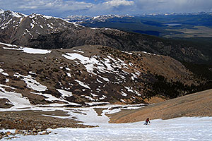 Skier skiing down Mt Elbert