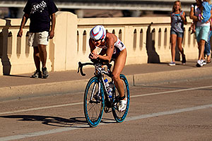 01:29:41 #2 Kathy Rakel riding for eventual Gold at Tempe Triathlon