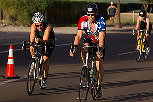 00:45:53 #552 and #106 and others cycling at Nathan Triathlon 2011