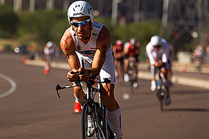 02:52:12 - #23 Eneko Llanos [SPA] (eventual winner in 07:59:38) at start of Lap 2 - Ironman Arizona 2011