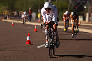 02:52:12 - #21 Martin Jensen [DNK] (eventually DNF run) at start of Lap 2 - Ironman Arizona 2011