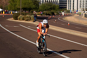 02:25:12 - #37 Torsten Abel [USA] (eventually 4th in 08:16:44) at start of Lap 2 - Ironman Arizona 2011