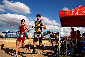 07:33:16 - #1322 and #1004 running in Ironman Arizona 2011
