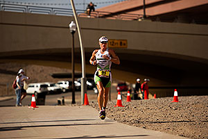 06:40:15 - #94 Kathleen Calkins [USA] (eventual 7th in 09:12:40) in Lap 1 - Ironman Arizona 2011