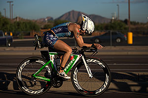 01:18:15 - #80 Kim Schwabenbauer [USA, 10th] cycling at Ironman Arizona 2012