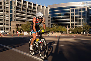 00:53:31 #20 Scott Defilippis [DNF,USA,00:55:28 swim] cycling at Ironman Arizona 2014