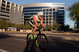 00:54:32 #51 Nicholas Ward Munoz [11st,GBR,08:33:43] cycling at Ironman Arizona 2014