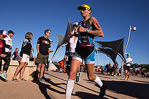08:12:25 #66 Uli Bromme [7th,USA,09:23:37] Running at Ironman Arizona 2014
