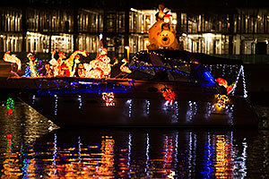 APS Fantasy of Lights Boat Parade