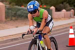 02:48:28 #92 Michaela Herlbauer [8th,AUT,09:14:59] cycling at Ironman Arizona 2015