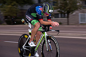 00:53:37 #53 Cameron Wurf [14th,AUS,08:27:53] cycling at Ironman Arizona 2016