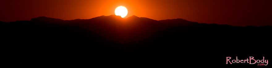 /images/500/2008-09-15-squaw-sunset-26656sp.jpg - #05875: Moon setting on Phoenix … September 2008 -- Squaw Peak, Phoenix, Arizona