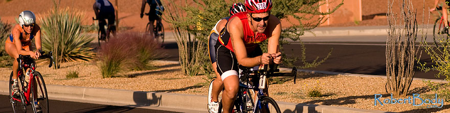 /images/500/2009-10-25-soma-bike-118429sp.jpg - #07637: 01:13:31 #310 cycling at Soma Triathlon … October 25, 2009 -- Rio Salado Parkway, Tempe, Arizona
