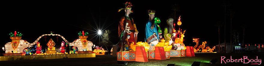 /images/500/2014-02-02-fhills-chin-3god-5d2_1161sp.jpg - #11727: Elephants and 3 gods at Chinese New Year Lantern Culture and Arts Festival 2014 … February 2014 -- Fountain Hills, Arizona
