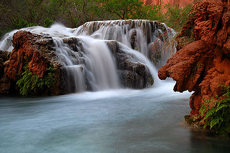 Along Havasu Creek from Mooney Falls to Beaver Falls 