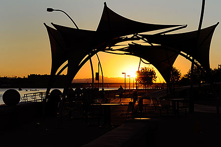 6:27am Sunrise at Tempe Town Lake 