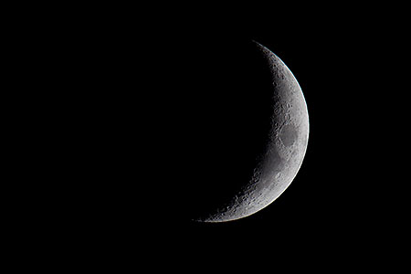 Crescent Moon over Lake Powell 
