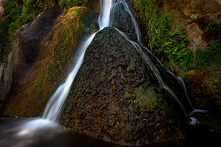 Darwin Falls in Death Valley 