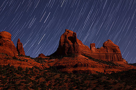 20 minutes of star trails at Schnebly Hill in Sedona, Arizona 