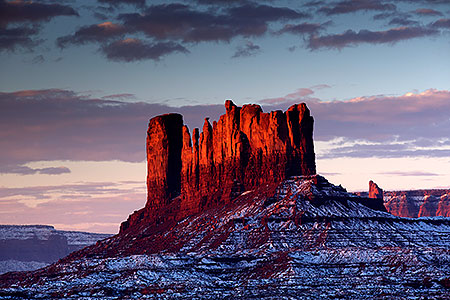 Morning in Monument Valley 