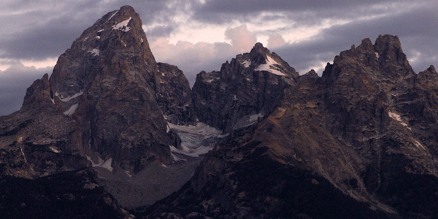 2007-07-24-tetons-morn01-pan
