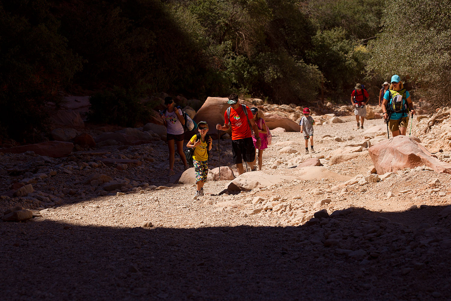 2011-06-27-hava-canyon-hikers-81054