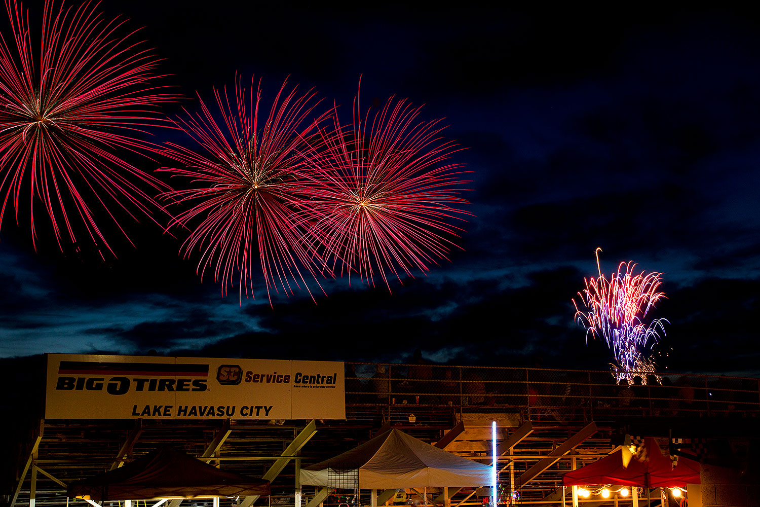 2012-02-18-havasu-fireworks-603-145441