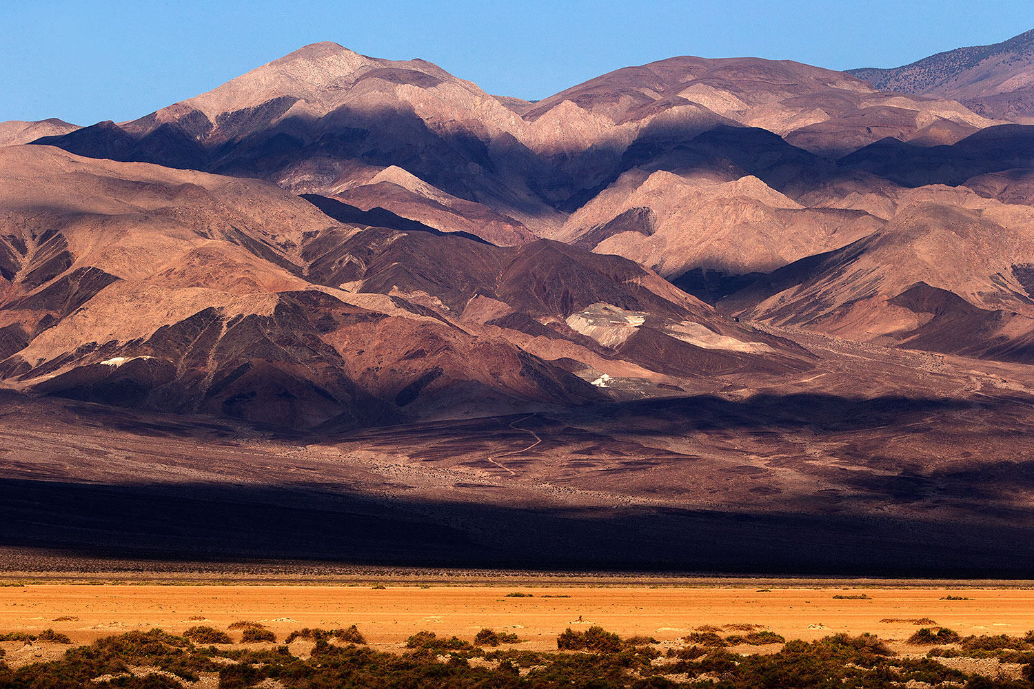 2015-08-13-dv-badwater-mtns-1dx_3156